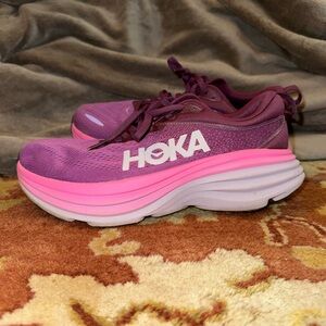 Hoka Bondi 8